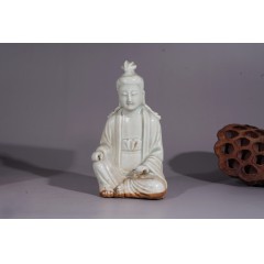 青白釉观音像